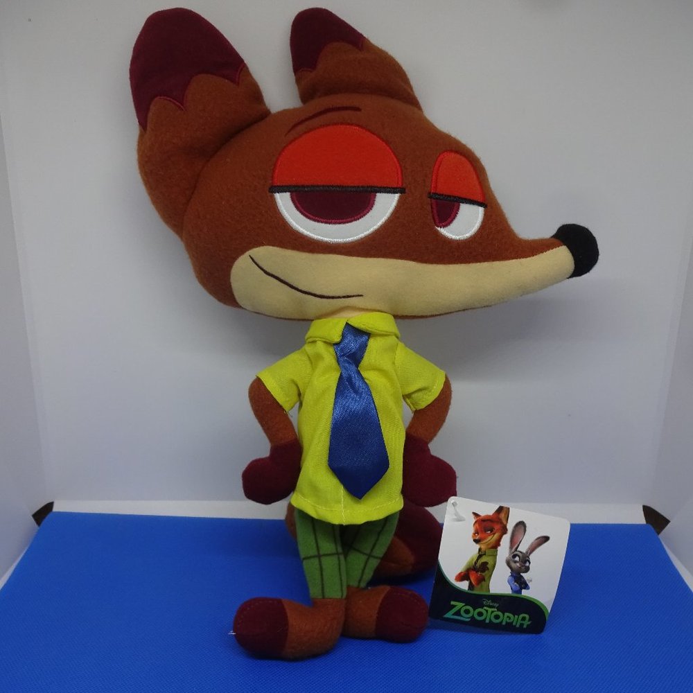 Disney ZOOTOPIA "NICK WILDE" Plush 14" (NWT)